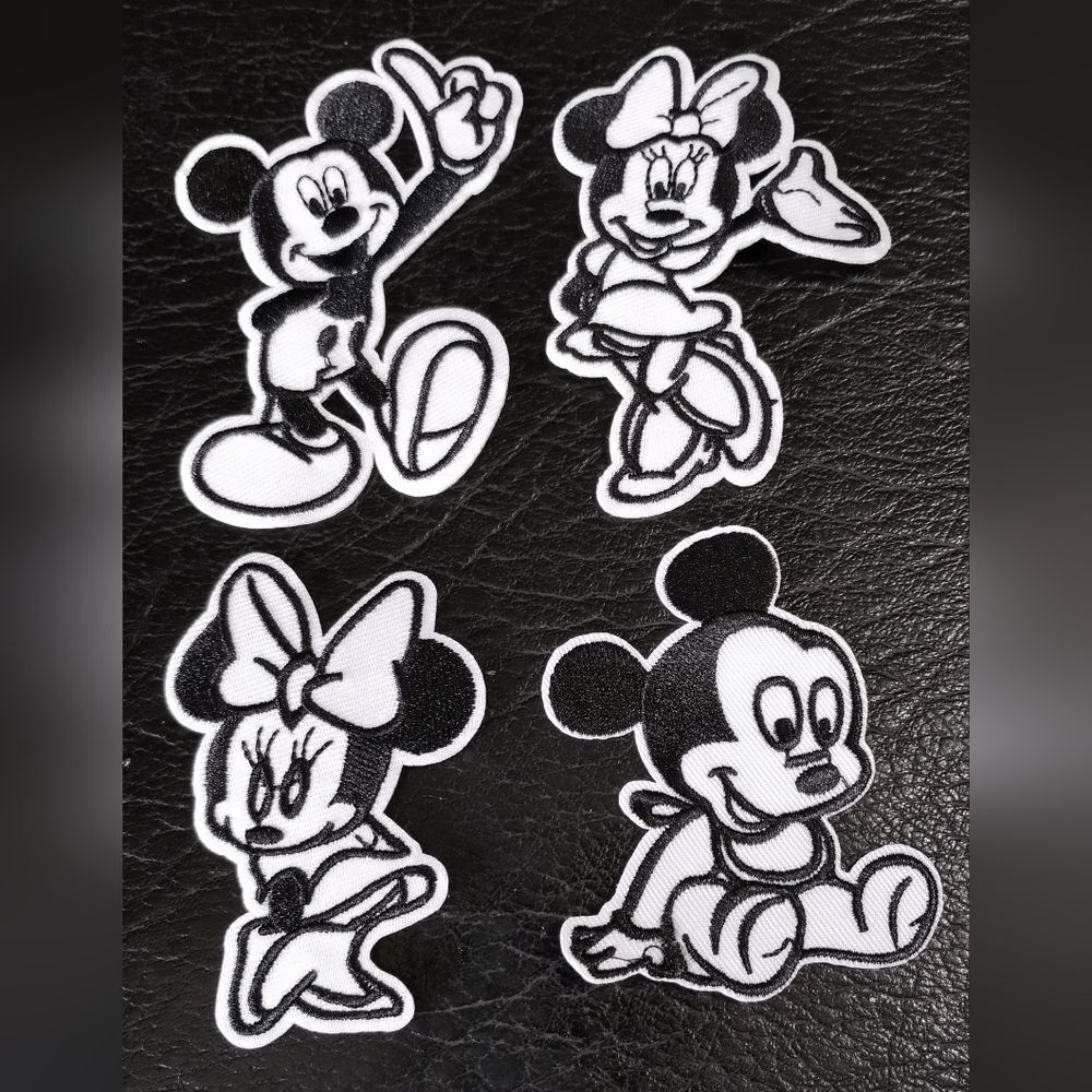 Disney Mickey & Minnie Mouse‎ Iron-On Patches Set Black White Classic Characters